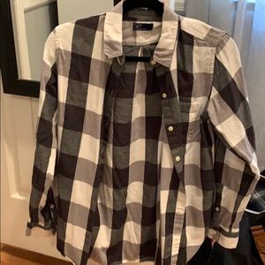 Gap- size medium flannel